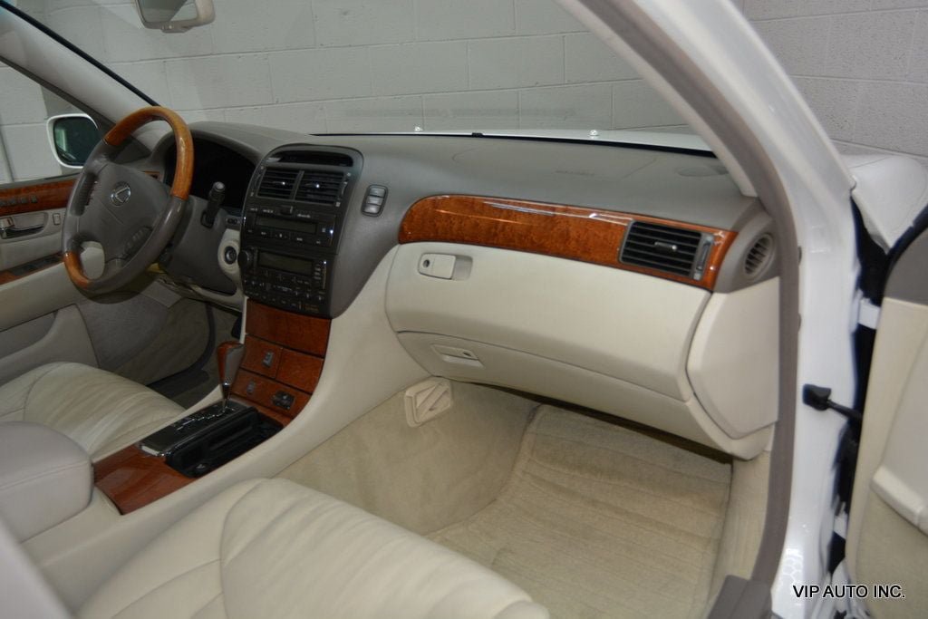 Used 2001 Lexus LS 430 RWD image 47
