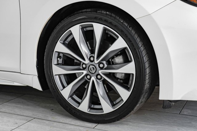 Used 2020 Nissan Maxima Platinum w/ Sport Mat Group image 52