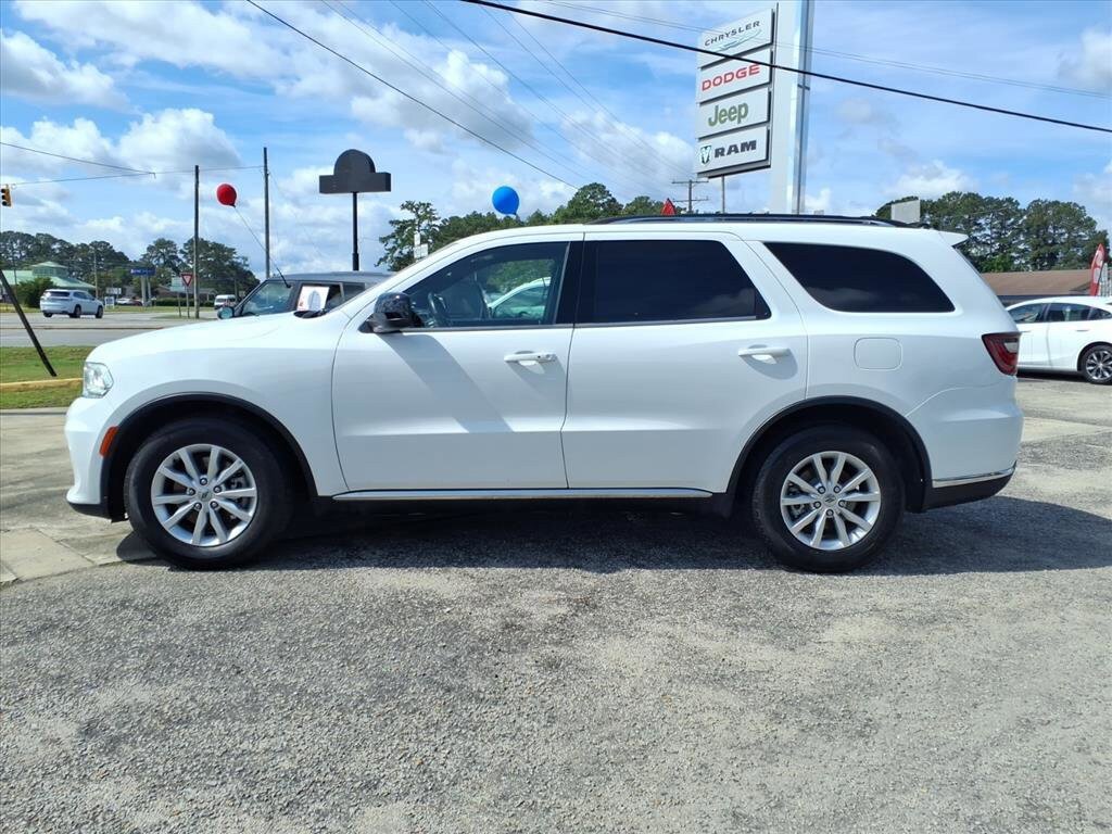 Used 2023 Dodge Durango SXT RWD image 5