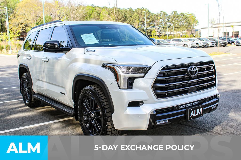 Used 2025 Toyota Sequoia Limited AWD/4WD image 4