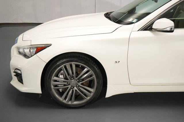 Used 2015 INFINITI Q50 AWD w/ Navigation Package image 4