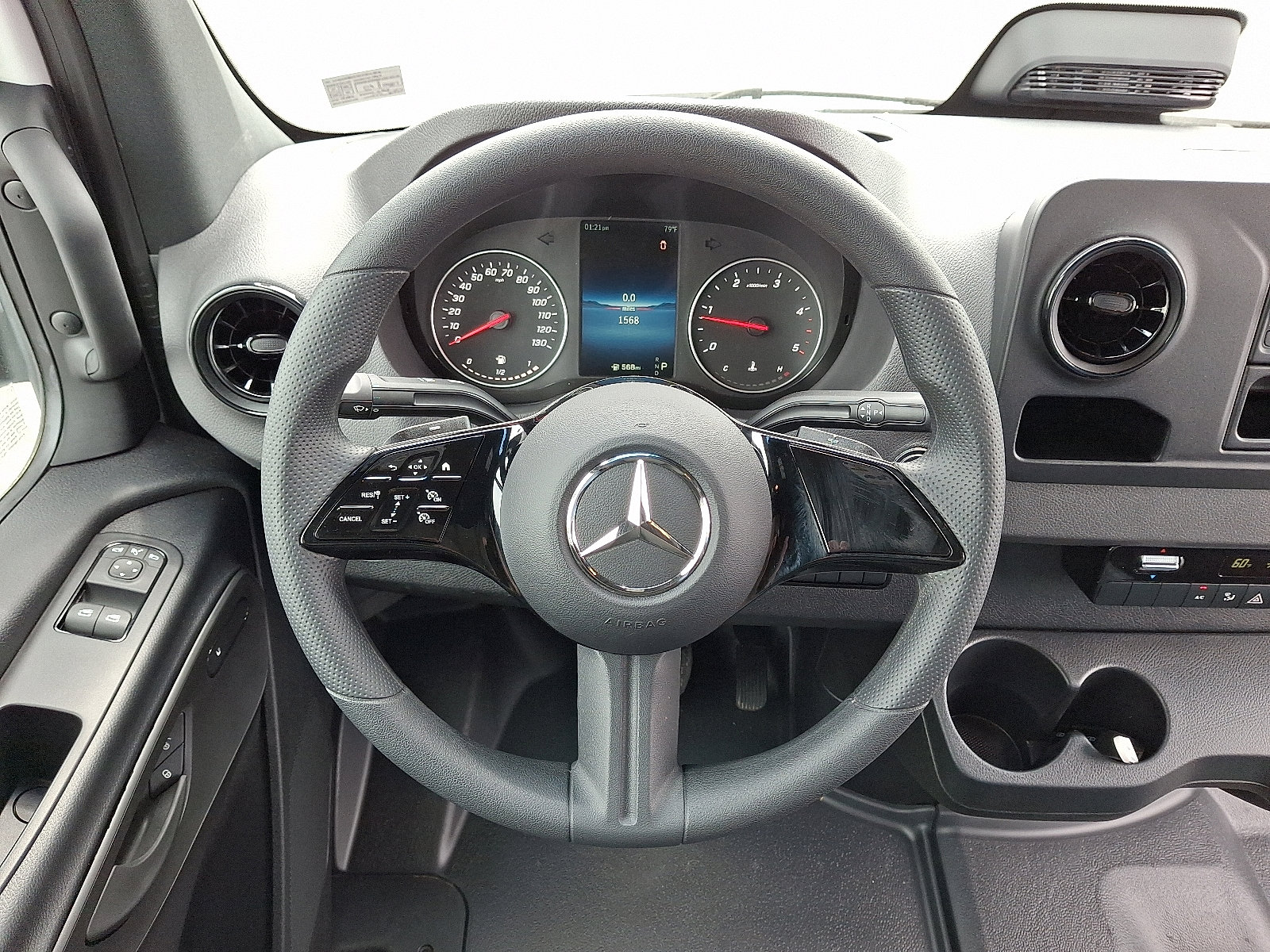 Used 2025 Mercedes-Benz Sprinter 2500 image 19