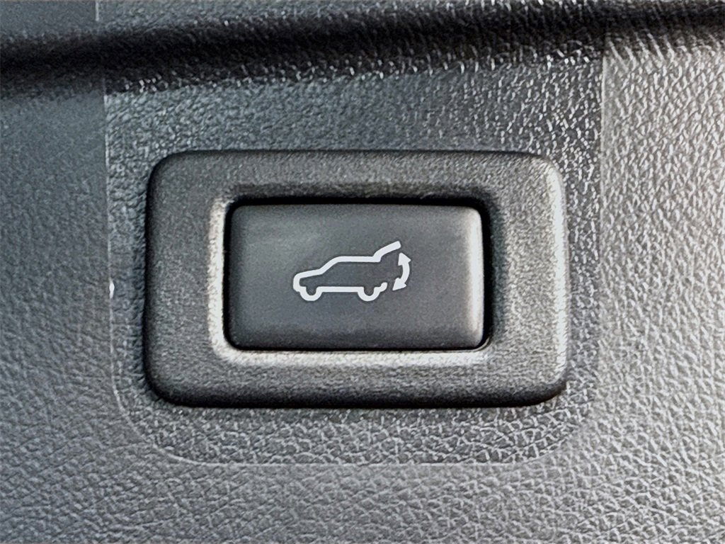 Used 2015 Subaru Outback 2.5i Limited image 31