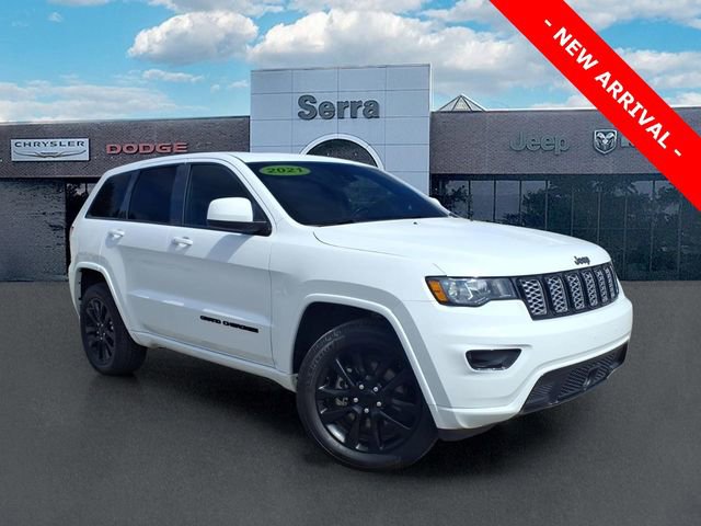 Used 2021 Jeep Grand Cherokee Laredo X image 1