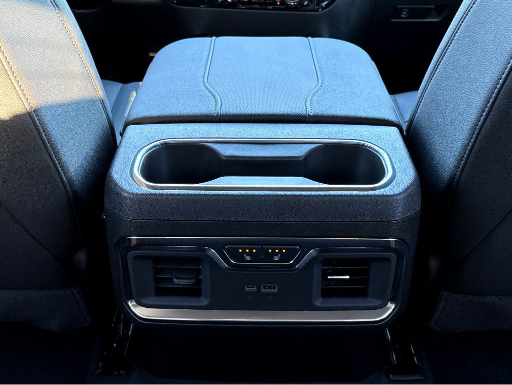 New 2025 GMC Sierra 2500 SLT w/ SLT Premium Package image 26