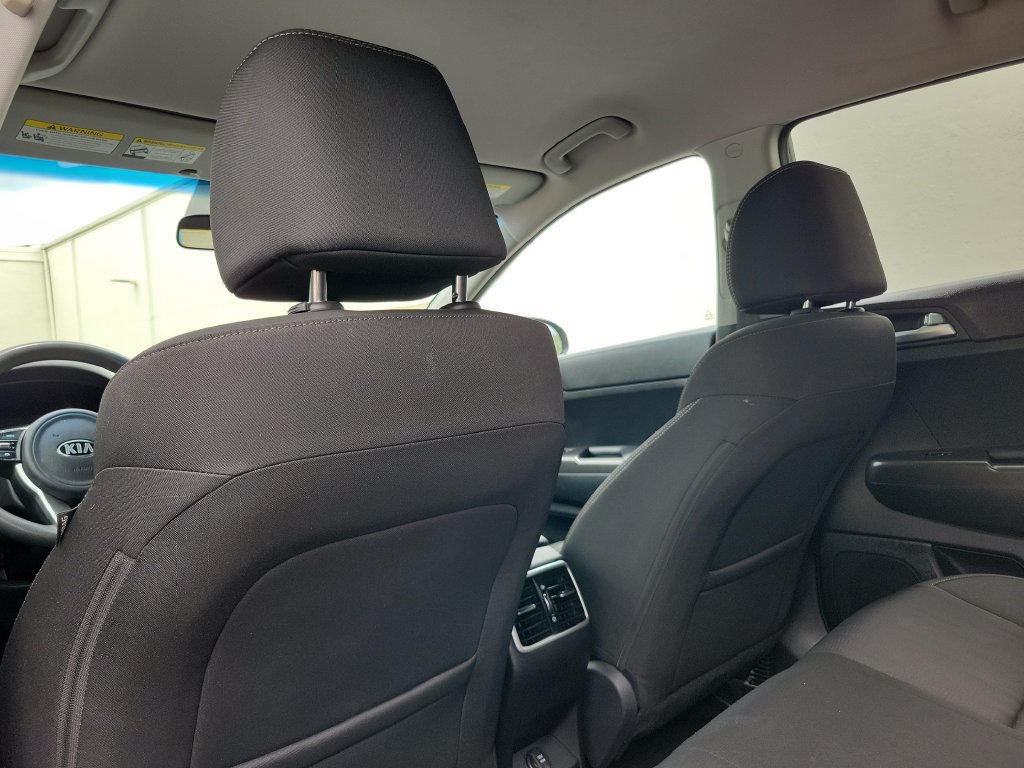 Used 2021 Kia Sportage LX FWD image 16