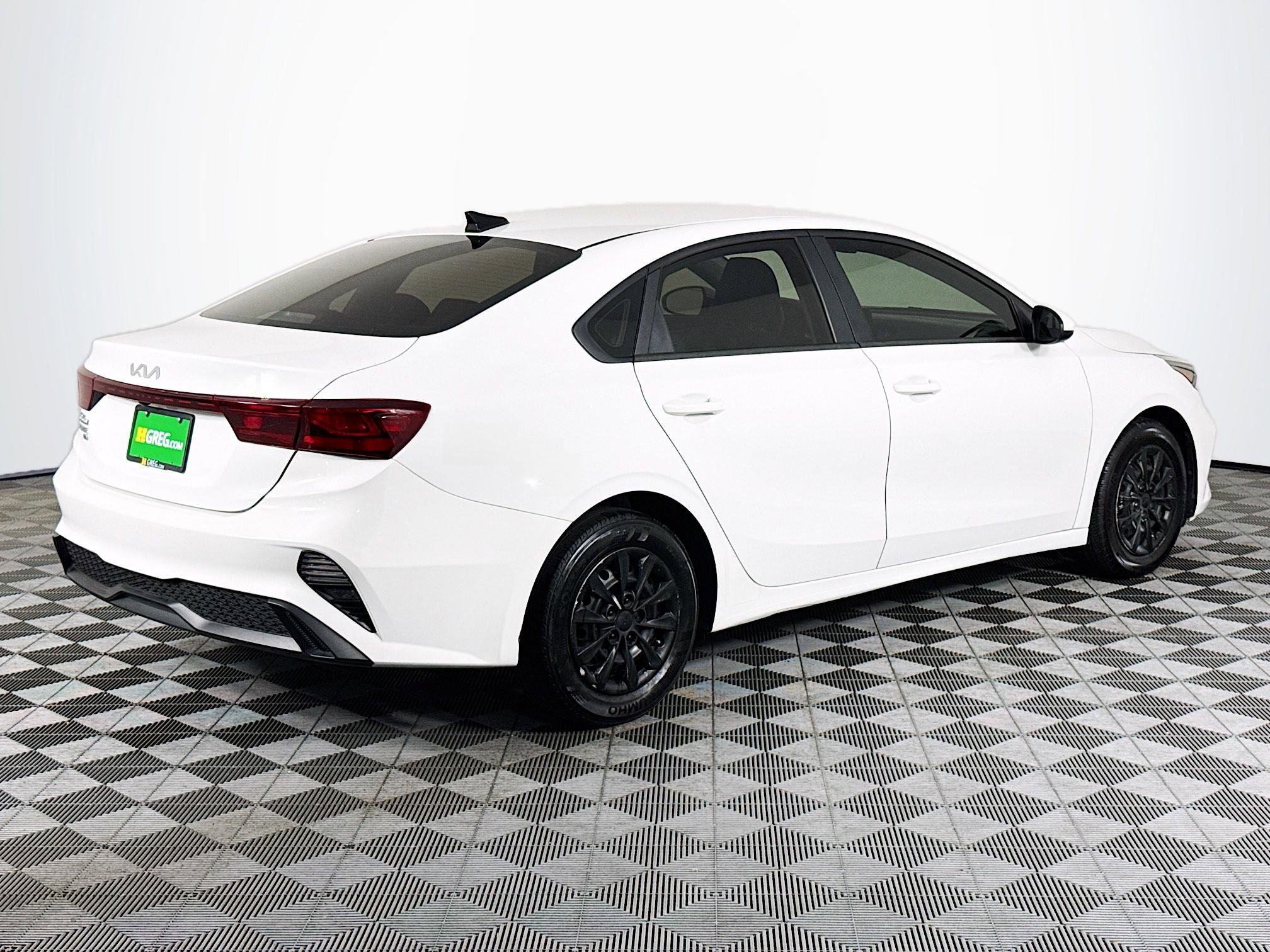 Used 2024 Kia Forte LX FWD image 10