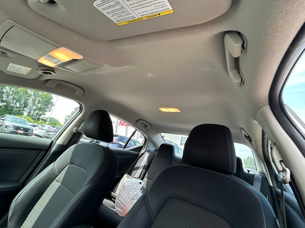 Used 2020 Nissan Sentra S FWD image 19