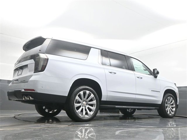New 2026 Chevrolet Suburban Premier image 12