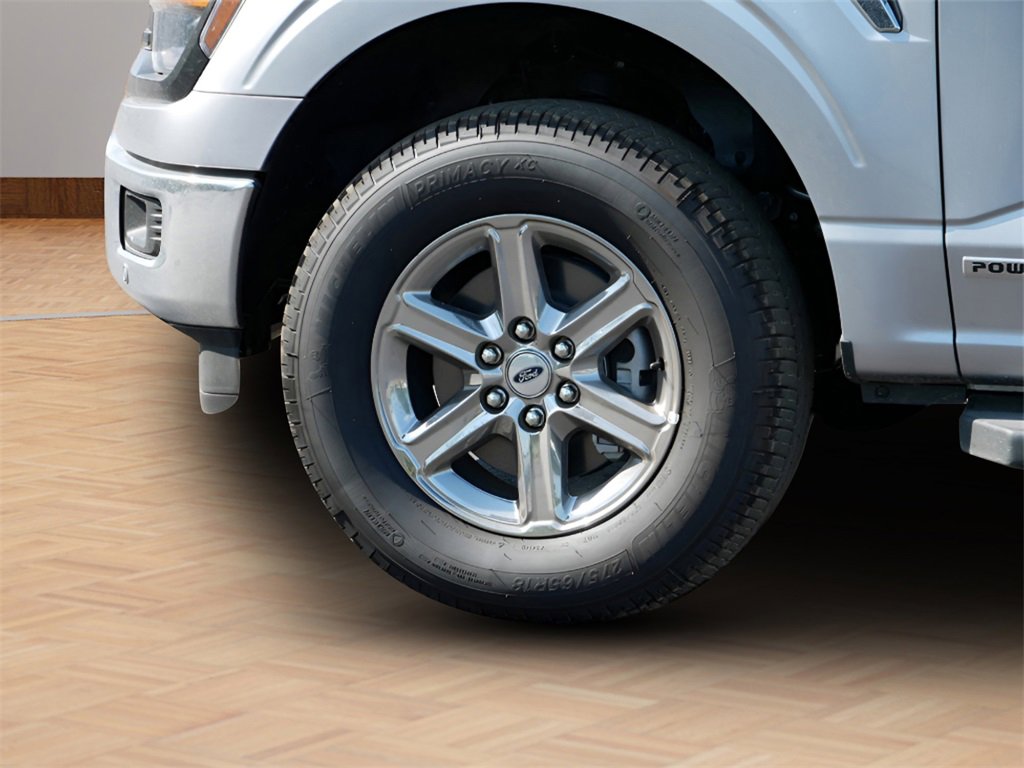 Used 2024 Ford F150 XLT w/ Equipment Group 302A MID image 9