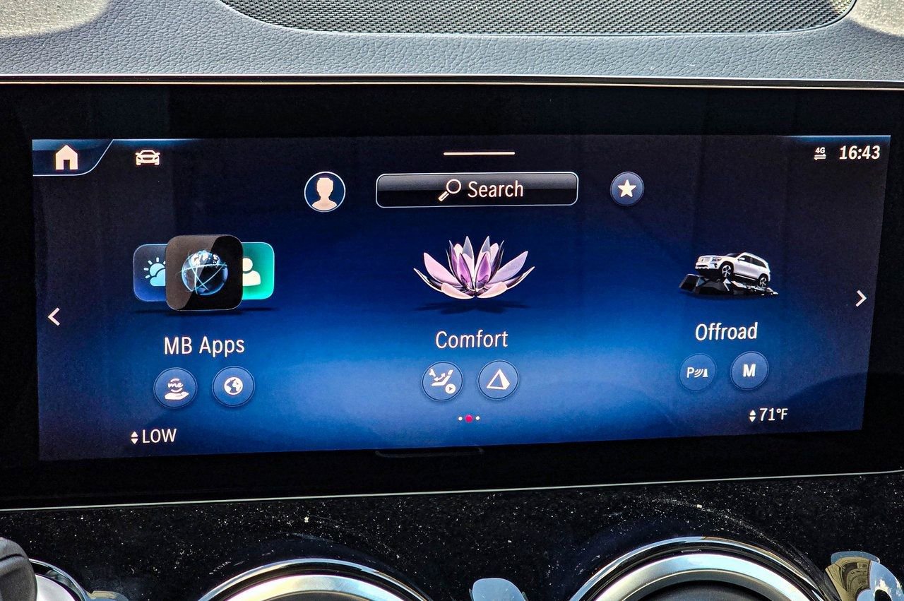 New 2026 Mercedes-Benz GLB 250 4MATIC image 17