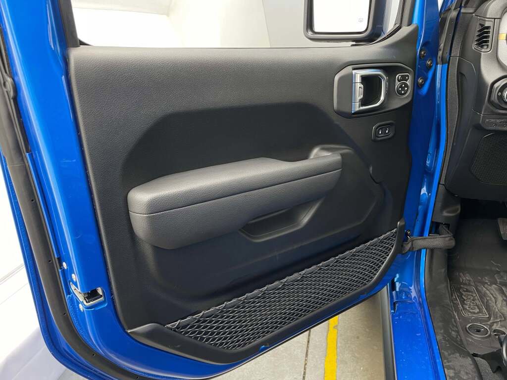 New 2026 Jeep Gladiator Willys image 27