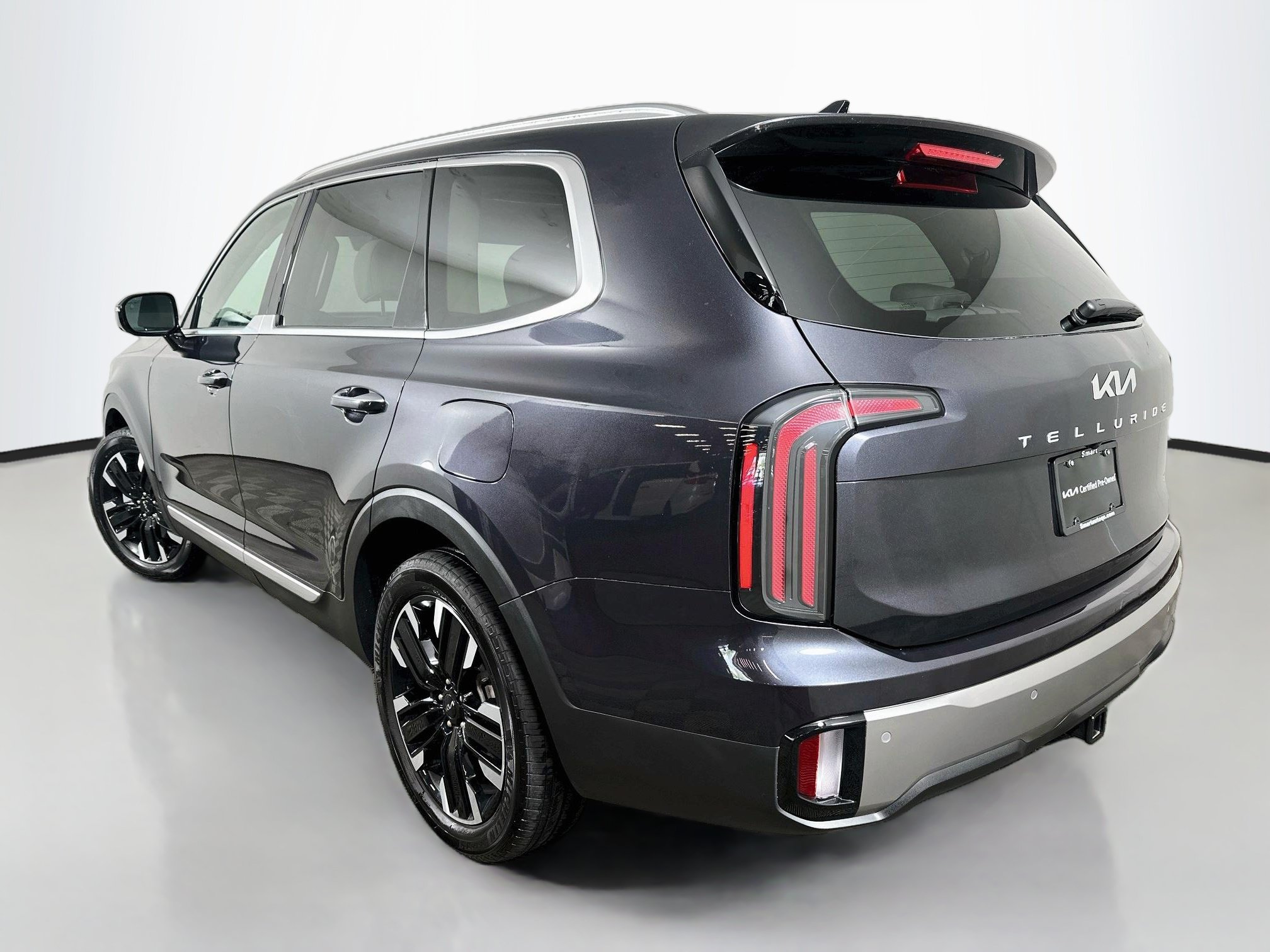 Used 2025 Kia Telluride SX AWD/4WD image 5