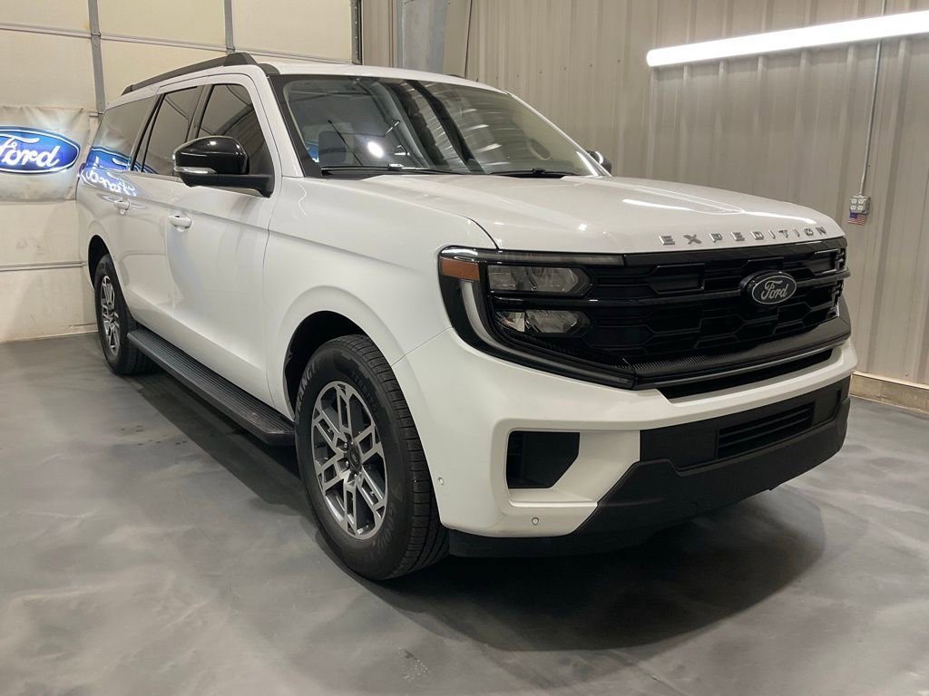 Used 2025 Ford Expedition Max Active