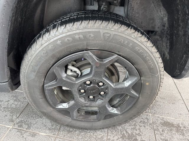 Used 2024 Jeep Compass Trailhawk image 6