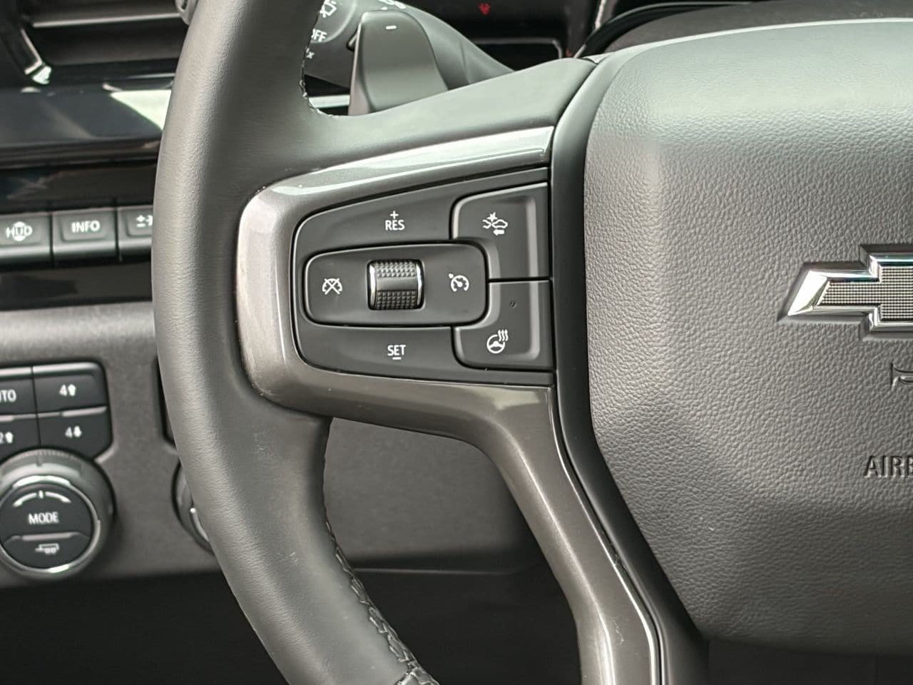 Used 2024 Chevrolet Silverado 1500 ZR2 w/ ZR2 Bison Edition AWD/4WD image 20