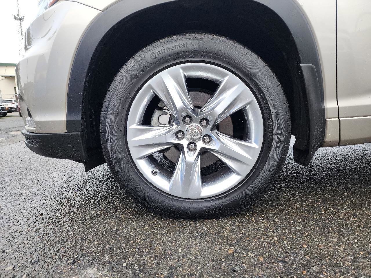 Used 2015 Toyota Highlander Limited Platinum image 48