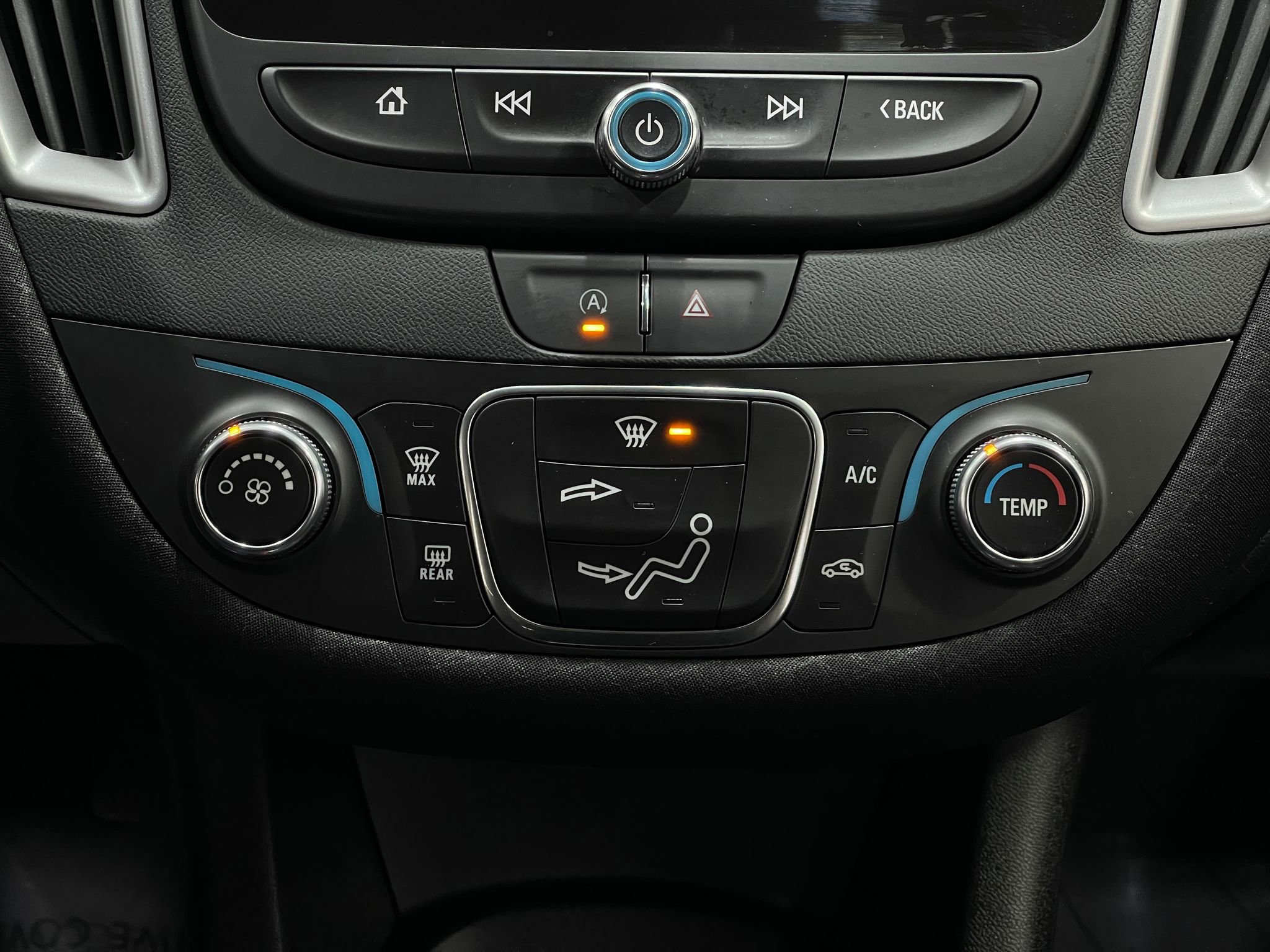 Used 2021 Chevrolet Malibu RS image 23