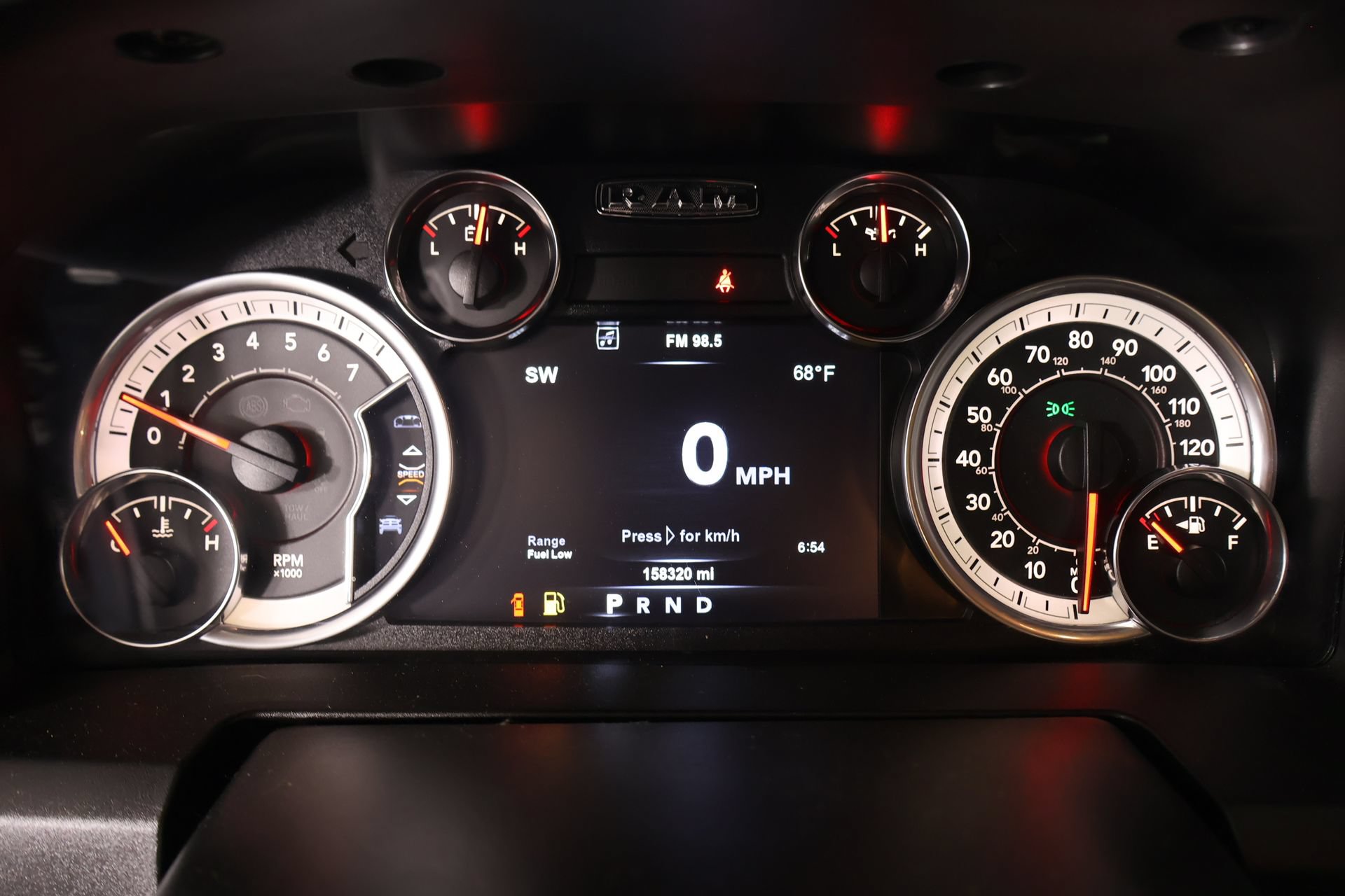 Used 2018 RAM 1500 Lone Star RWD image 4