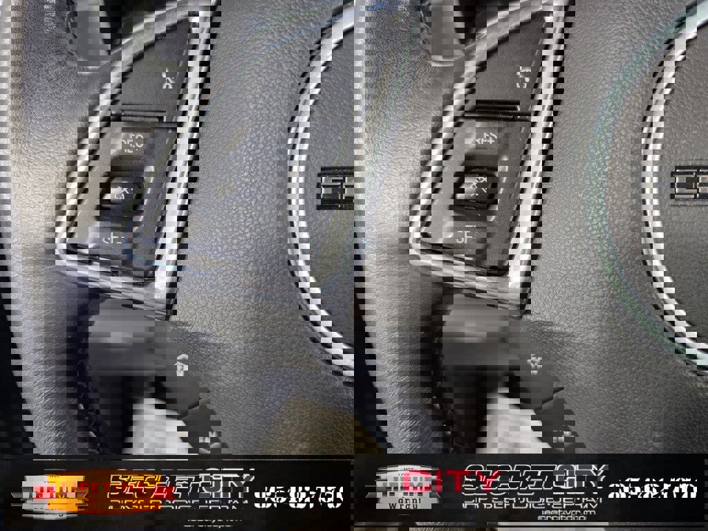 Used 2023 Chevrolet Camaro LT w/ RS Package image 15