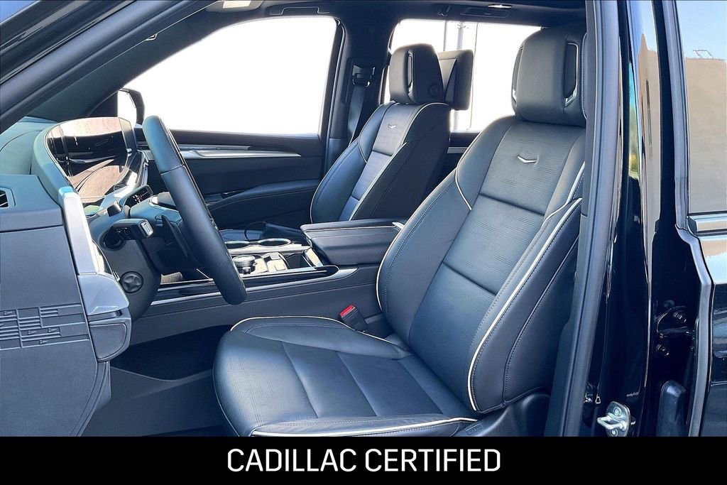Used 2026 Cadillac Escalade ESV Sport w/ LPO, ONYX Package image 10