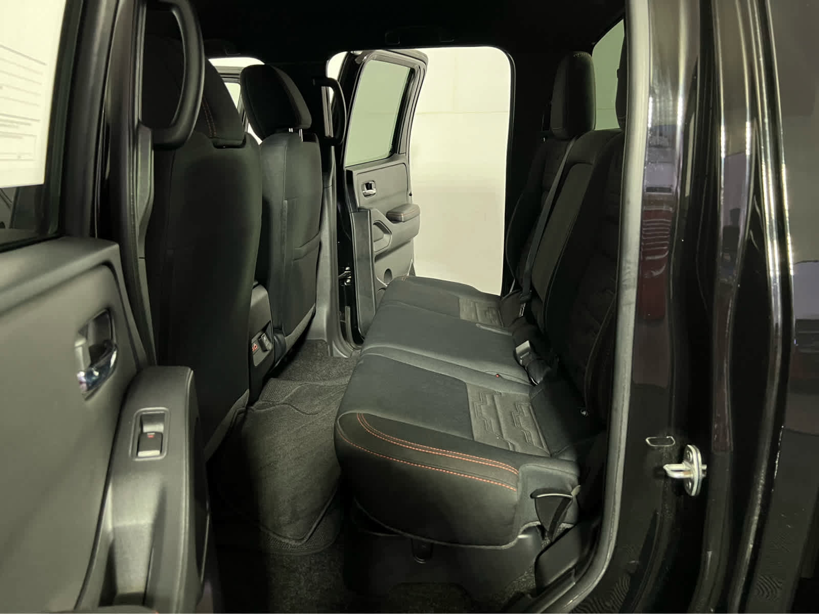 Certified 2023 Nissan Frontier PRO-4X w/ Pro Convenience Package AWD/4WD image 23