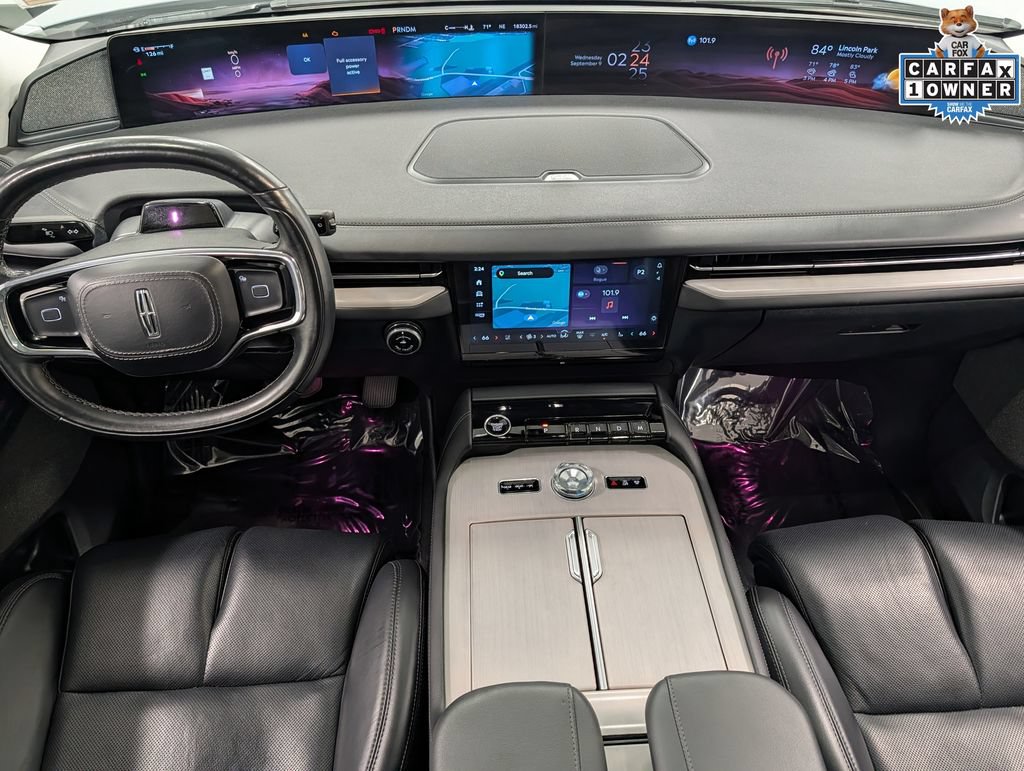 Used 2025 Lincoln Navigator Reserve AWD/4WD image 27