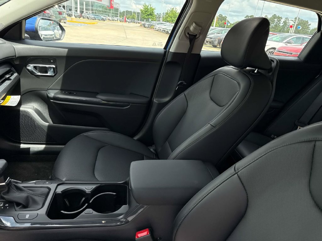 New 2026 Kia K4 EX FWD image 17