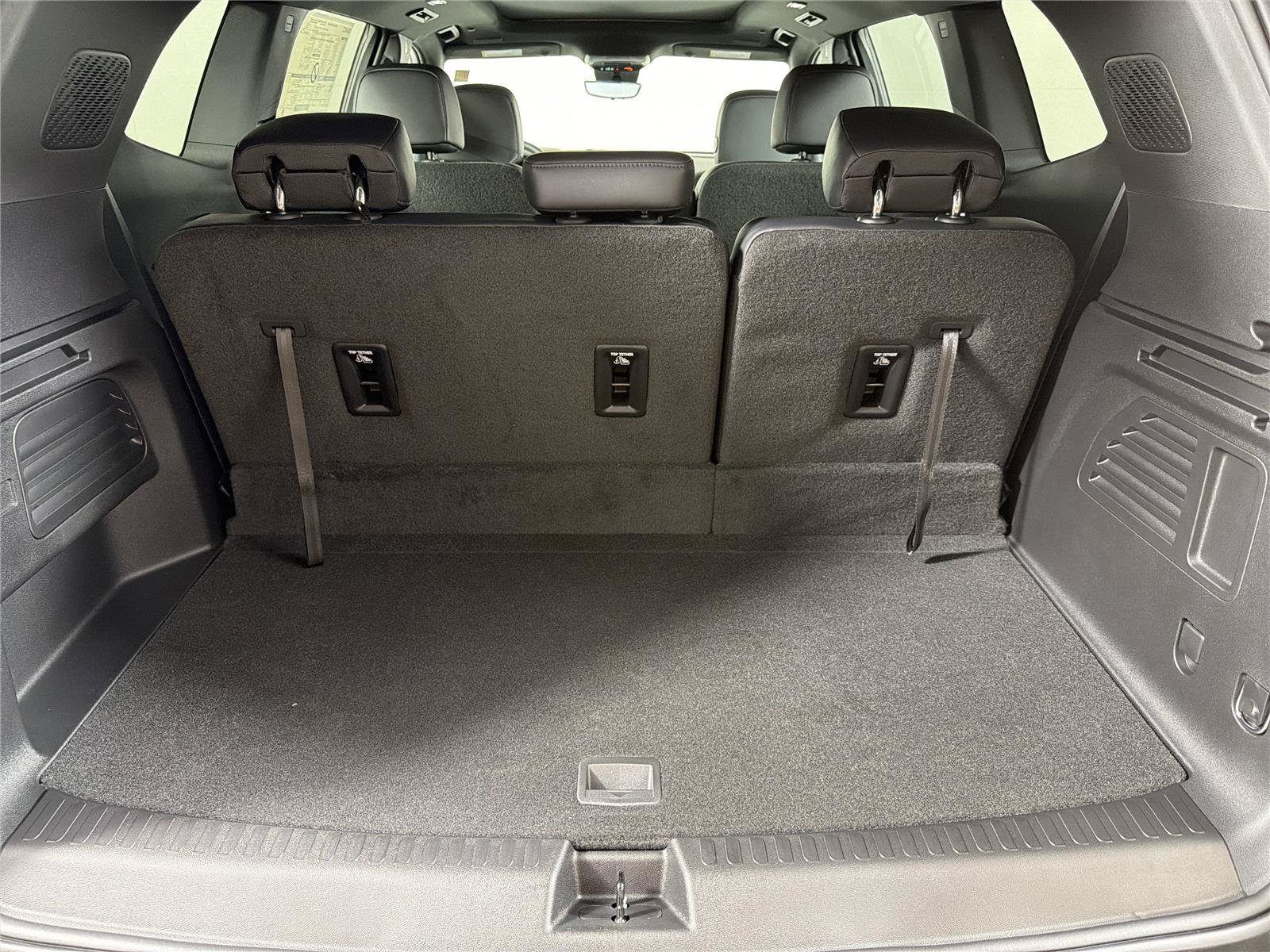 New 2026 GMC Acadia Elevation w/ Black Edition FWD image 17