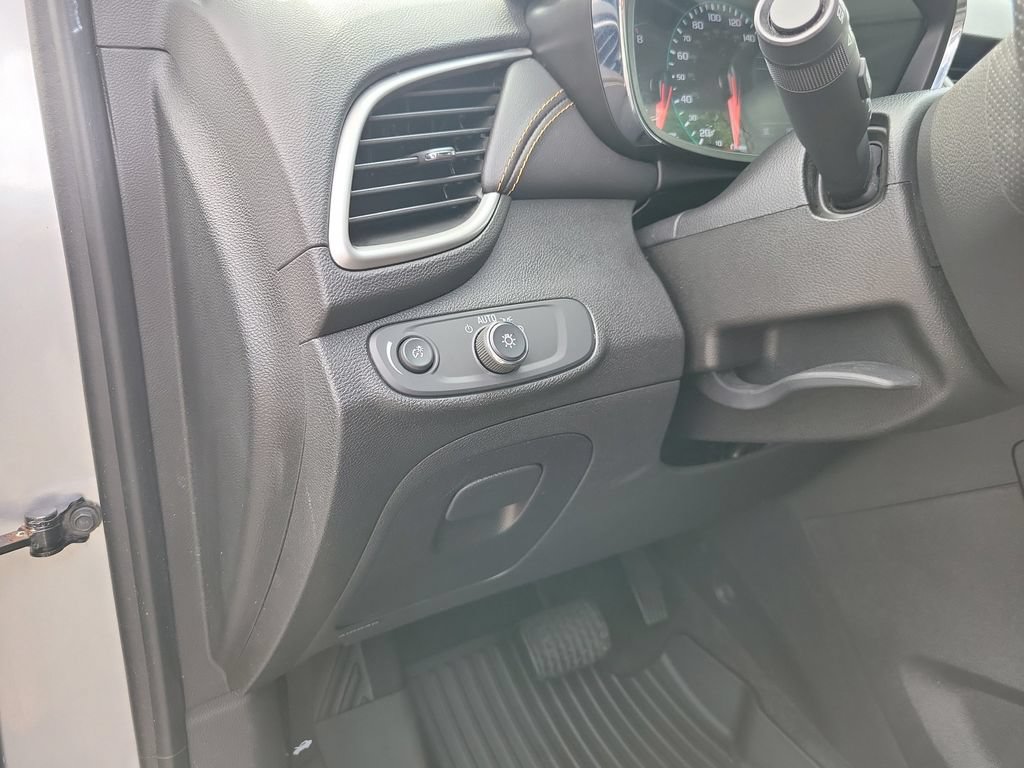 Used 2020 Chevrolet Trax LS FWD image 24
