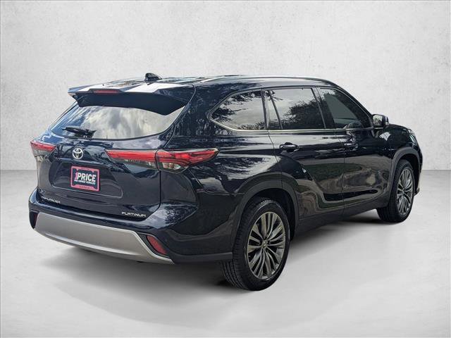 Used 2020 Toyota Highlander Platinum image 5