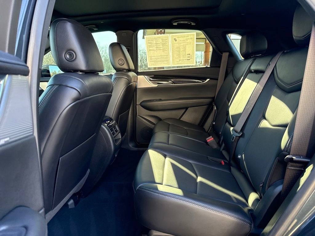 Certified 2021 Cadillac XT5 Premium Luxury image 12