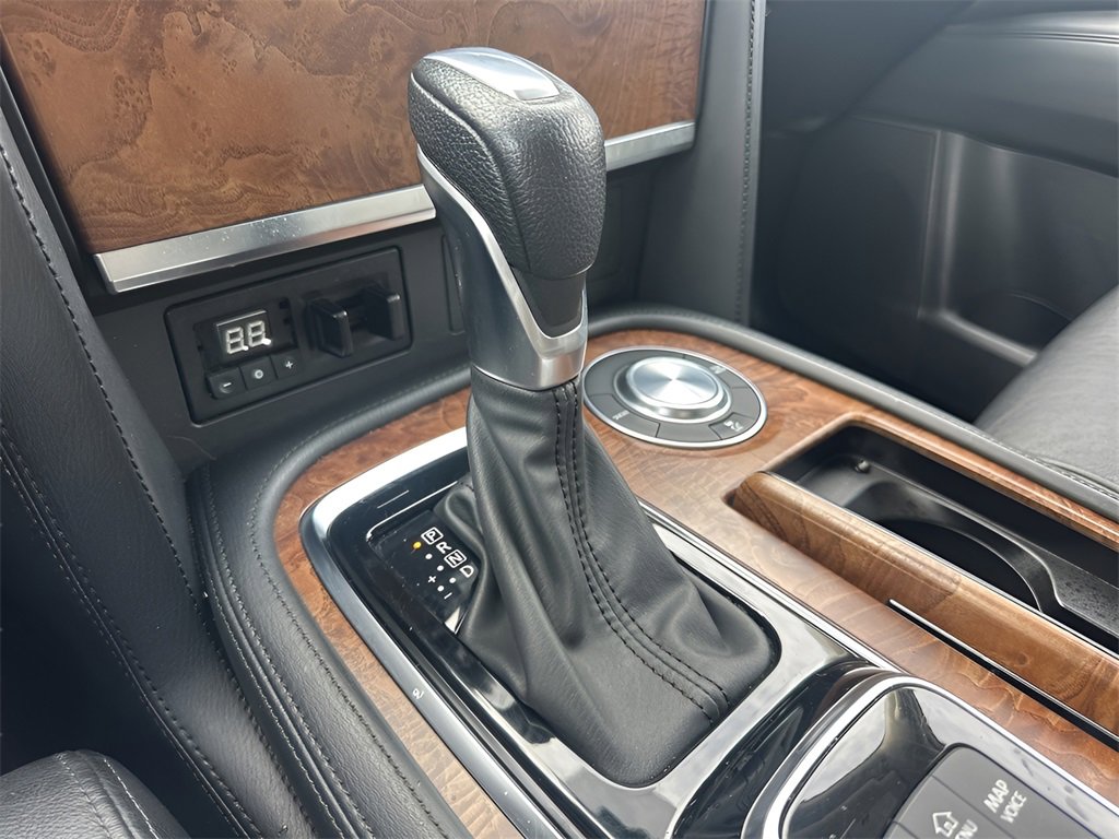 Used 2023 Nissan Armada SL image 20