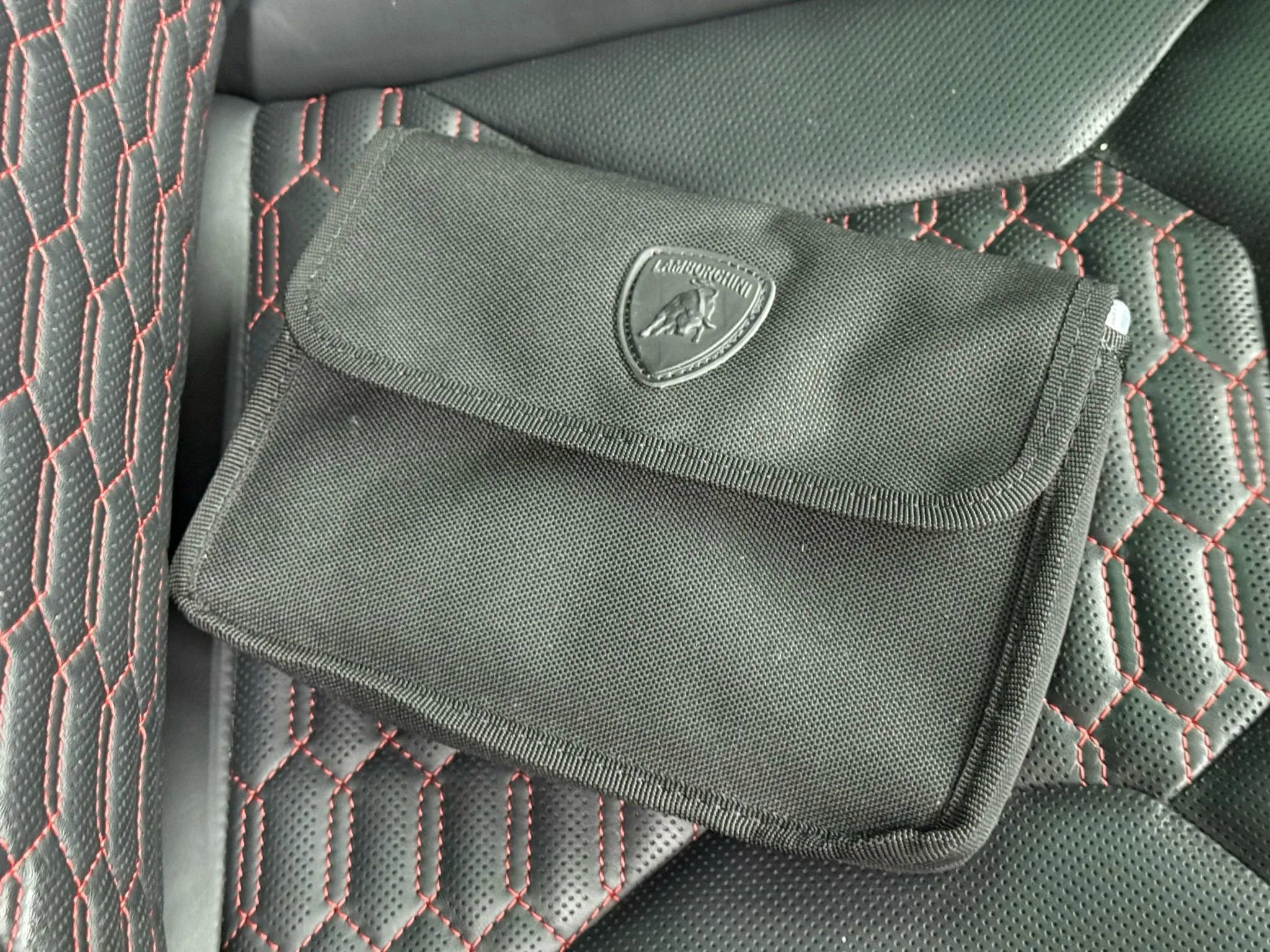 Used 2021 Lamborghini Urus image 61