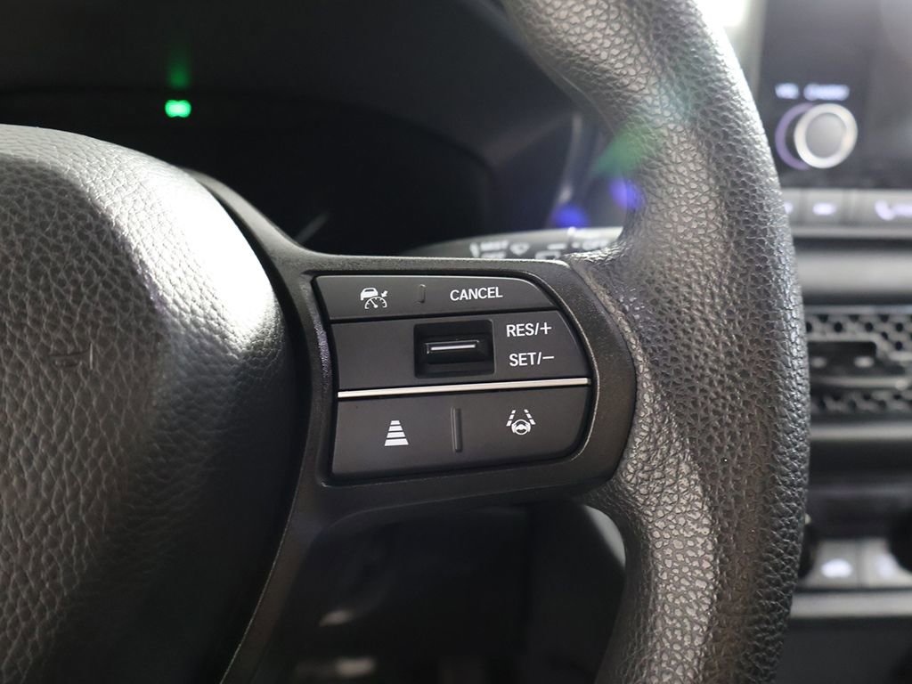 Used 2025 Honda HR-V LX image 40