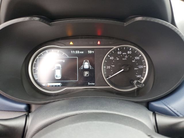 New 2025 Nissan Versa SV w/ Trunk Package FWD image 22