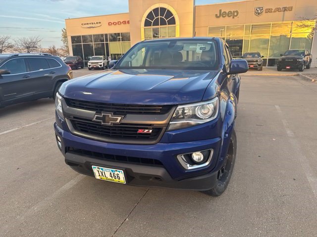 Used 2016 Chevrolet Colorado Z71 AWD/4WD image 2