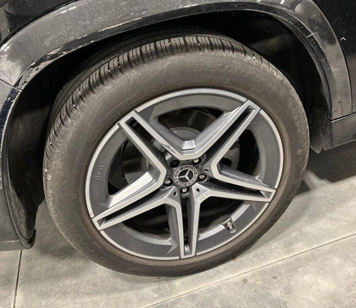 Certified 2024 Mercedes-Benz GLS 450 4MATIC image 13