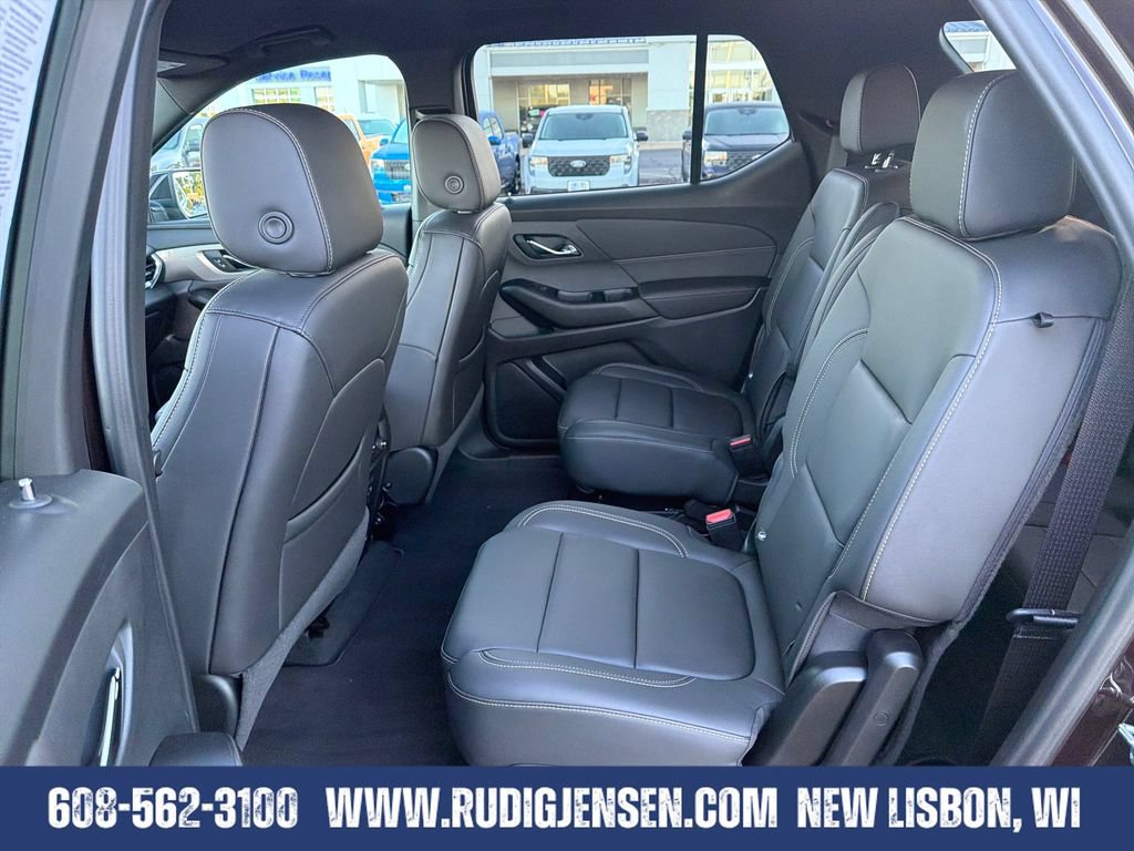 Used 2023 Chevrolet Traverse LT AWD/4WD image 23