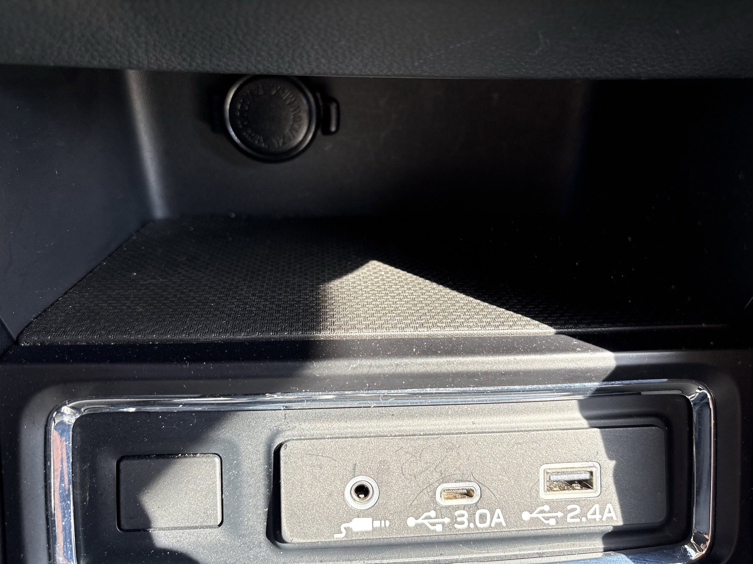 Certified 2025 Subaru Ascent Premium image 21