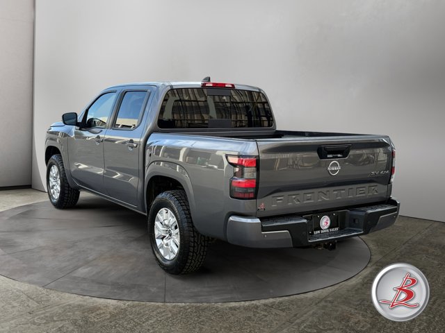 Used 2024 Nissan Frontier SV w/ SV Convenience Package image 5