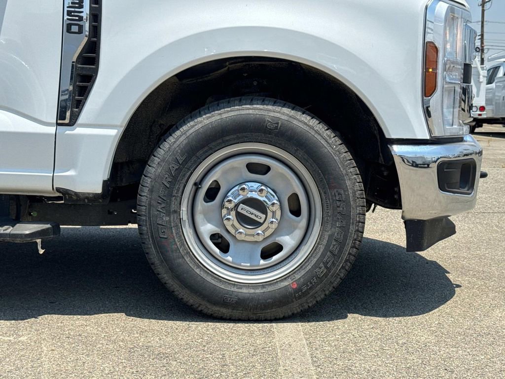 New 2025 Ford F350 XL w/ XL Chrome Package image 24