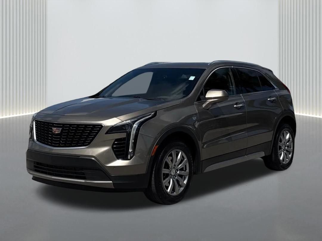 Used 2020 Cadillac XT4 Premium Luxury image 1