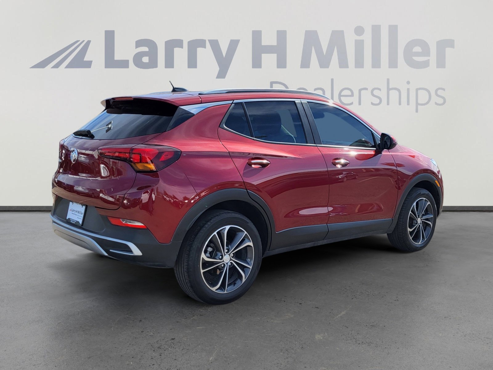 Used 2023 Buick Encore GX Select image 5