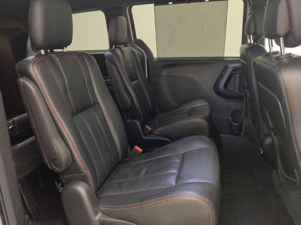 Used 2018 Dodge Grand Caravan GT FWD image 19