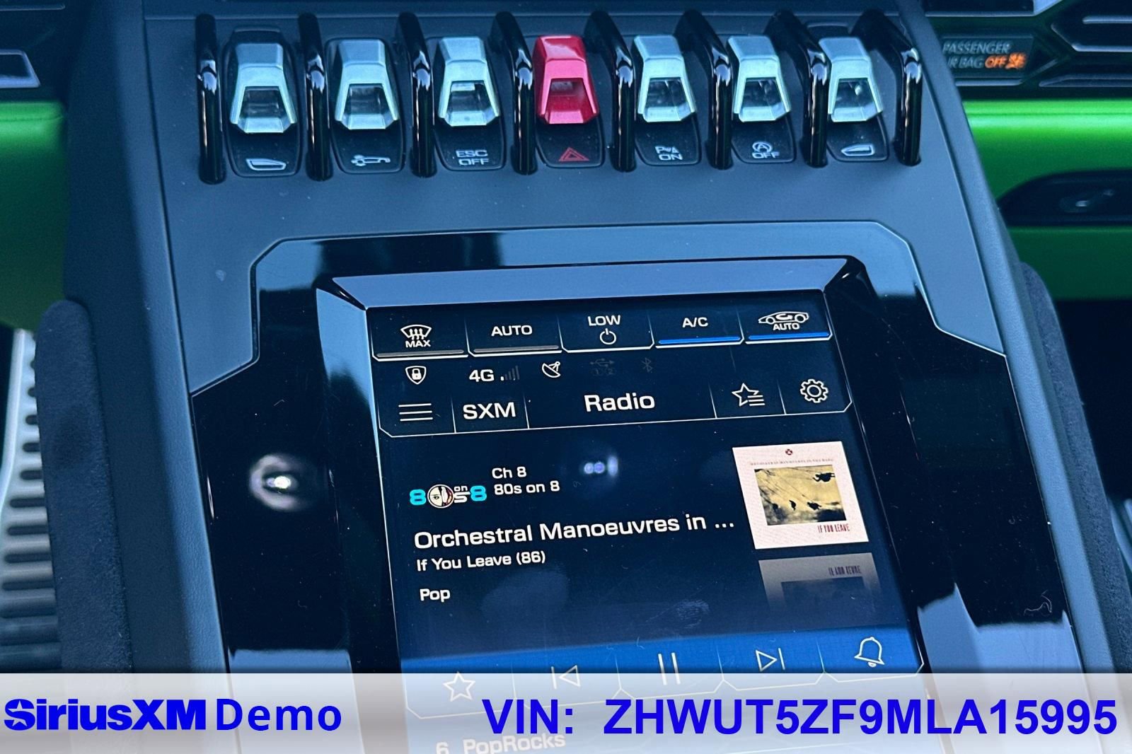 Used 2021 Lamborghini Huracan EVO image 35