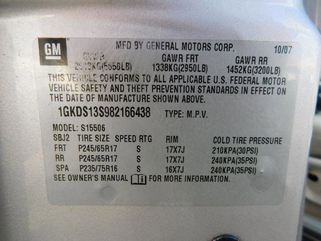 Used 2008 GMC Envoy SLE image 17