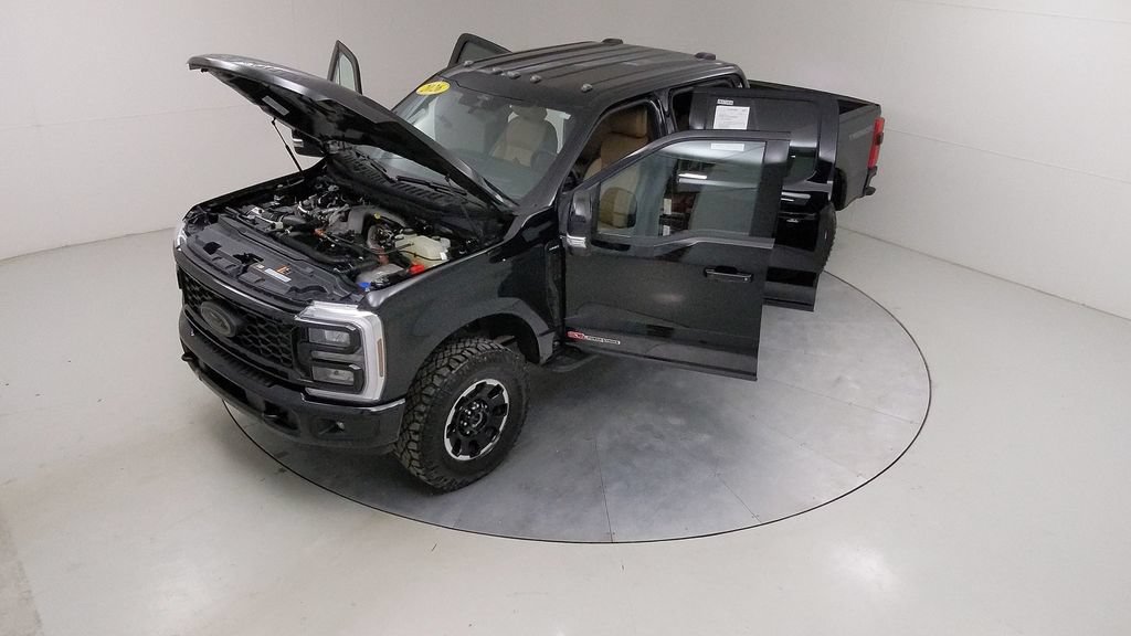 Certified 2026 Ford F350 Lariat w/ Tremor Off-Road Package AWD/4WD image 46
