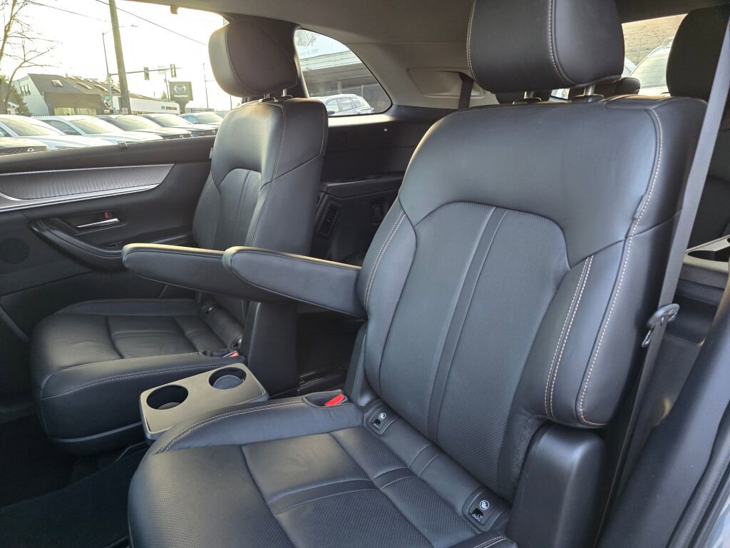 Certified 2024 MAZDA CX-90 Plug-In Hybrid w/ Preferred image 20