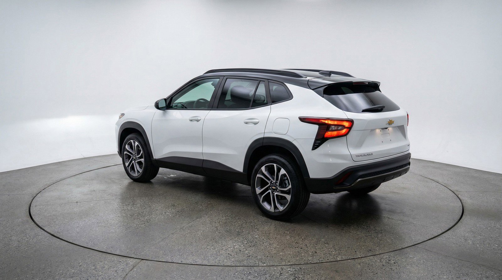 Used 2025 Chevrolet TrailBlazer LT image 6